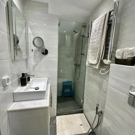 Dream House Piso Livadi Apartman