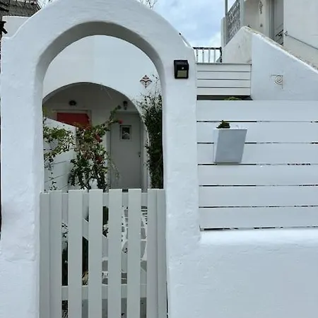 Dream House Piso Livadi * Párosz